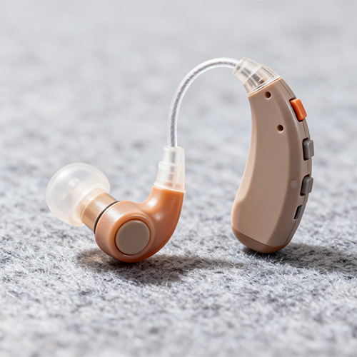 Műanyag injekciós hallókészülék fröccsöntés